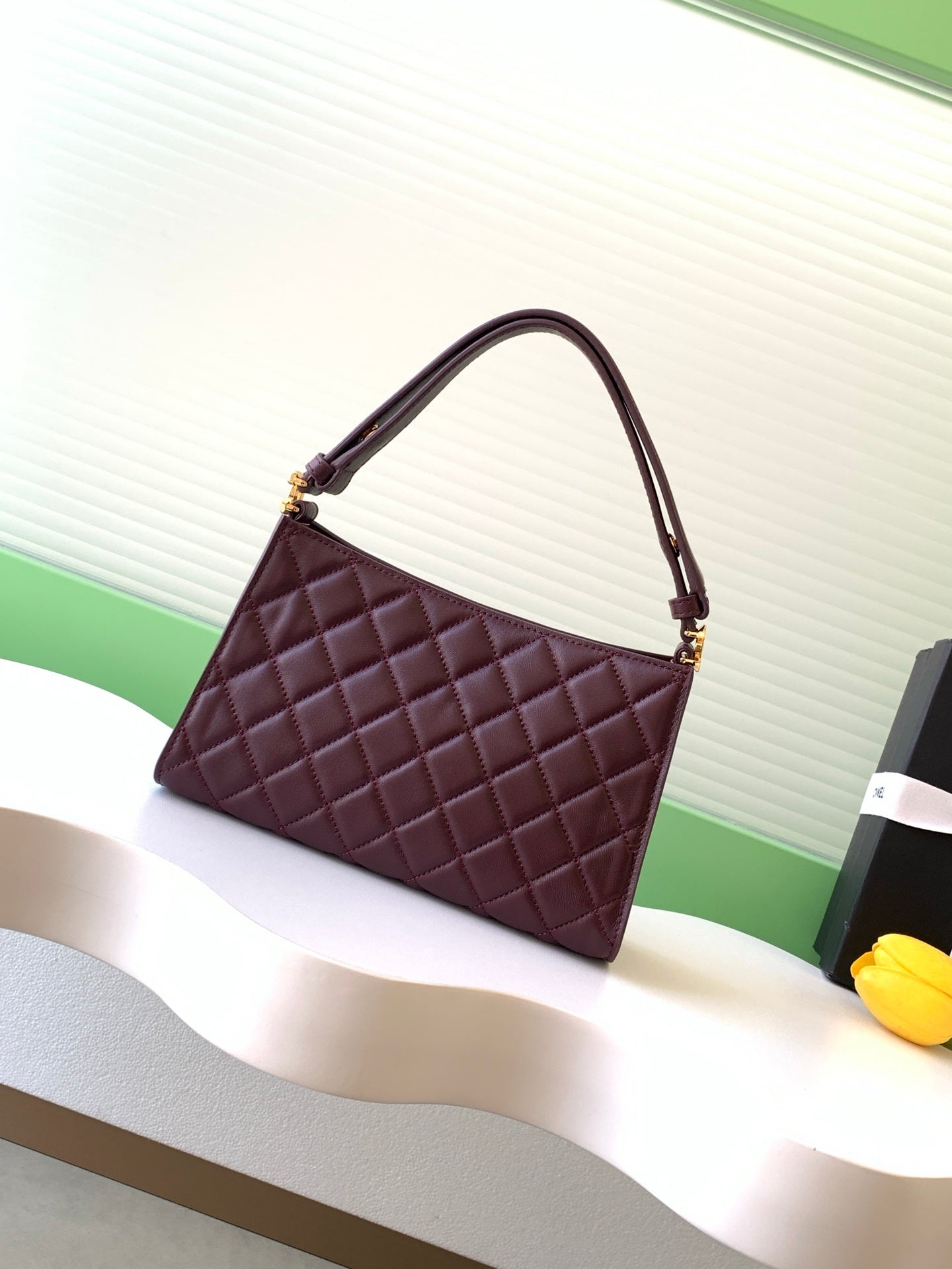 Chanel Hobo Shoulder bag