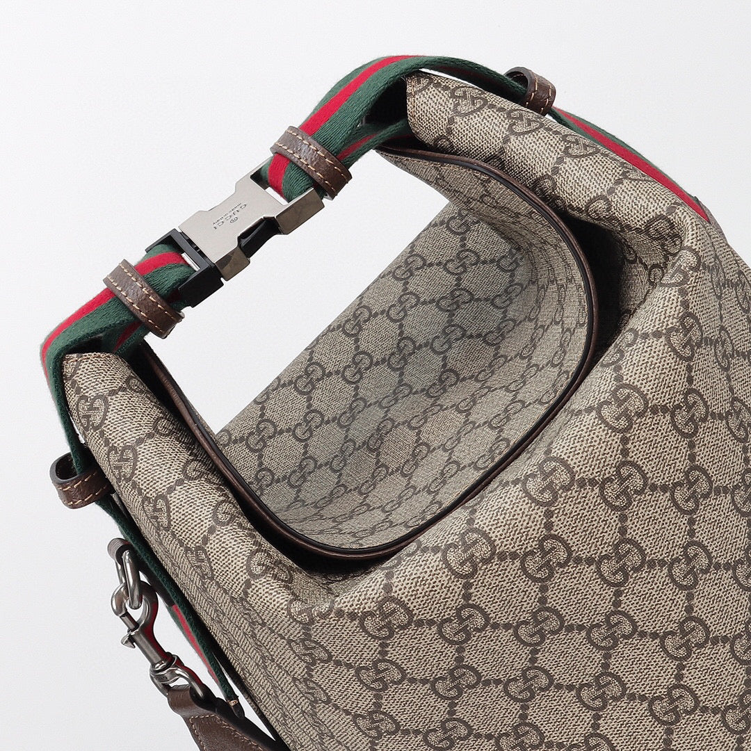 Gucci Jackie 1961 Duffle Top handle bag