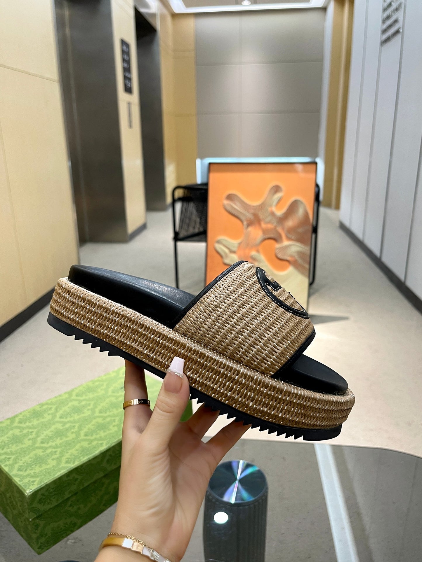 Gucci Platform Slides