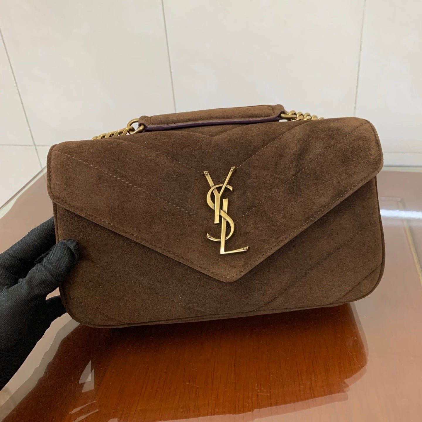 YSL LOULOU small in MATELASSÉ suede
