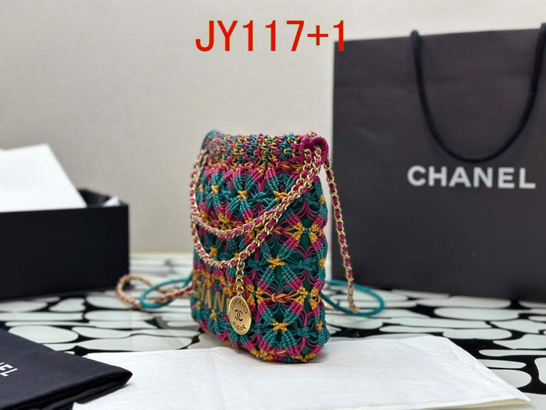 Chanel 22 mini bag