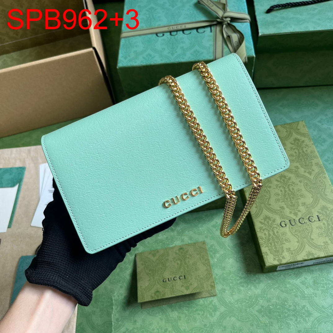 Gucci Chain Wallet Bag