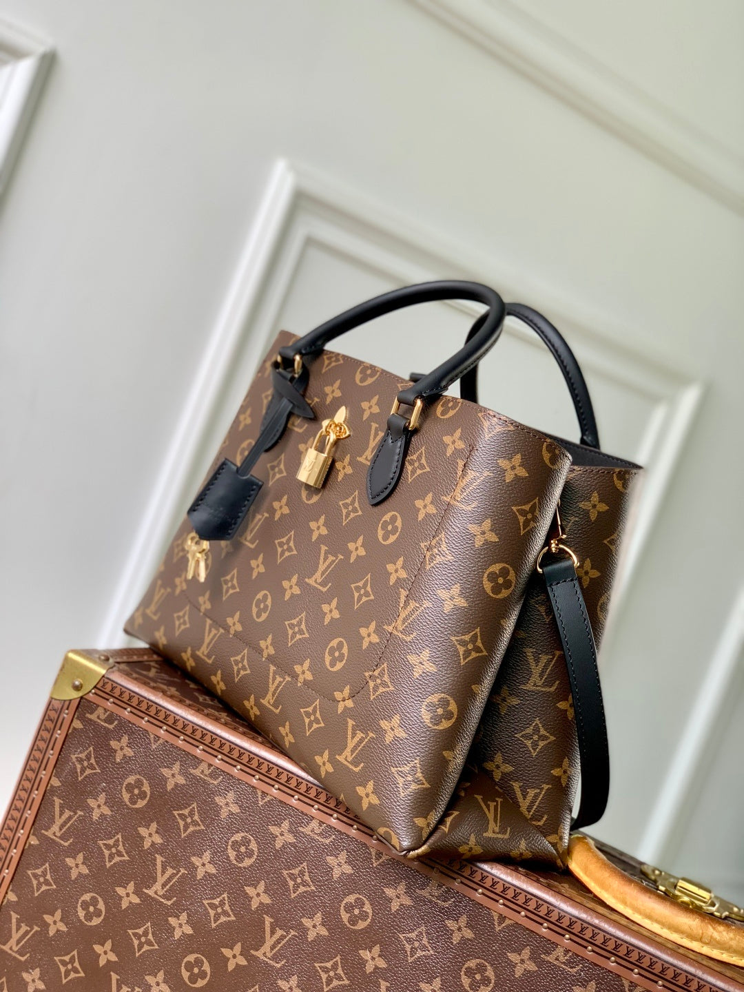 Louis Vuitton Monogram Flower Tote Bag