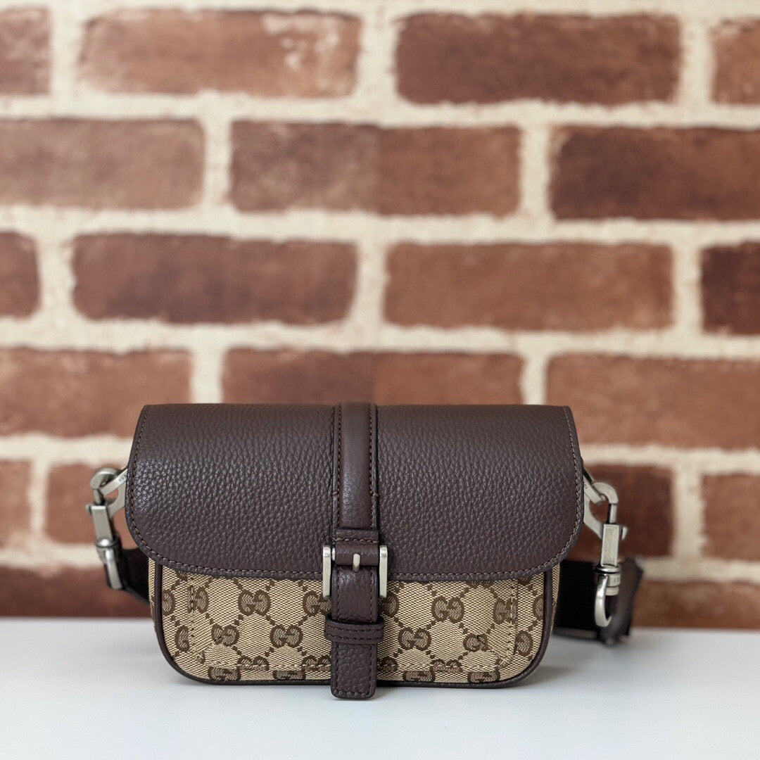 Gucci Bi-colour GG super mini bag