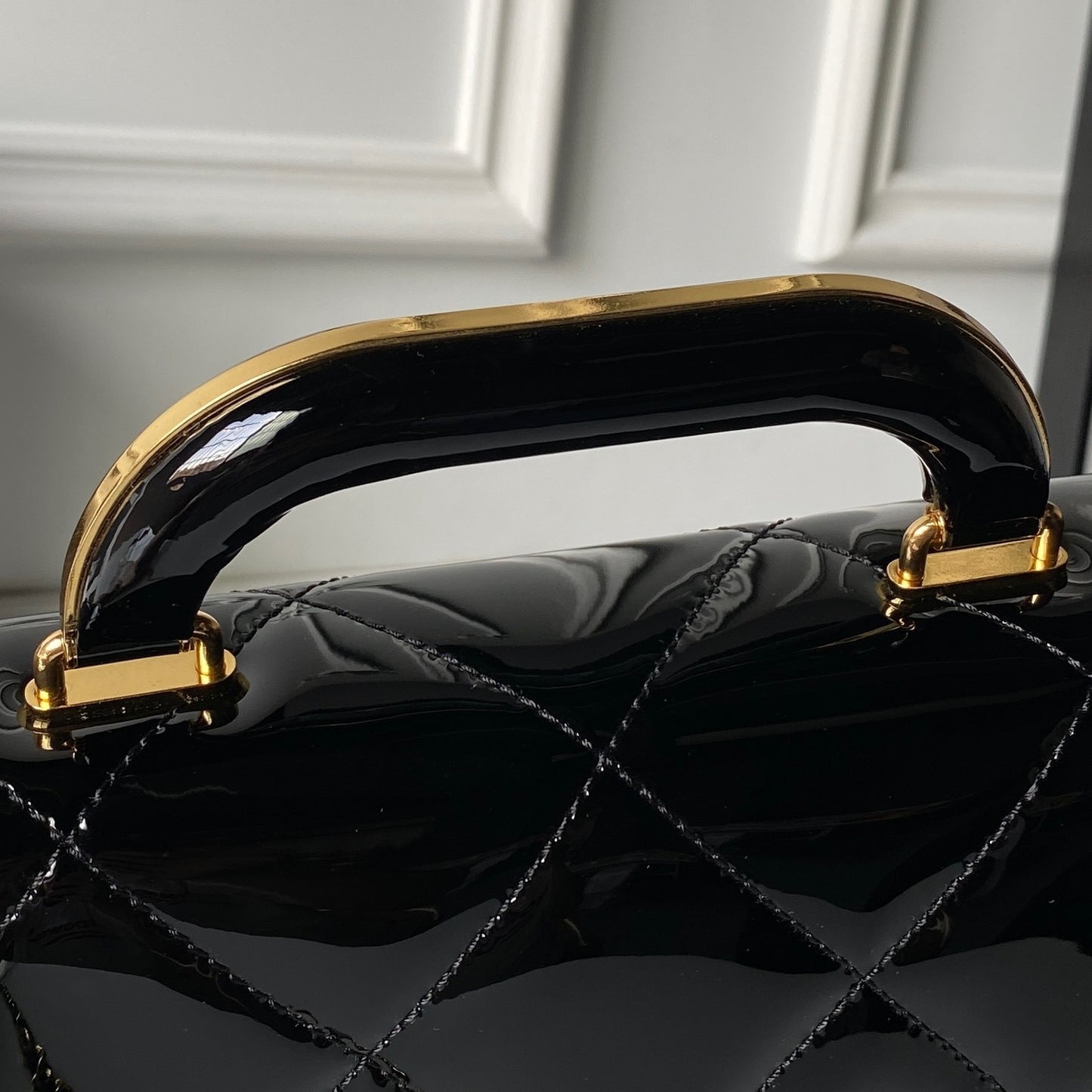 Chanel Mini flap bag with handle