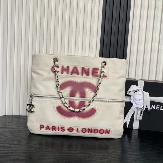 Chanel Large Tote bag