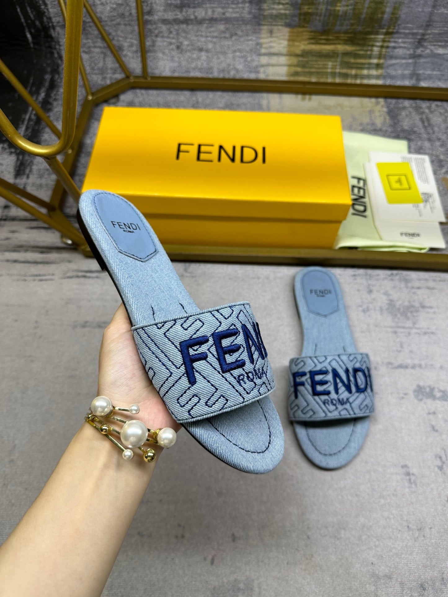 Fendi Slides