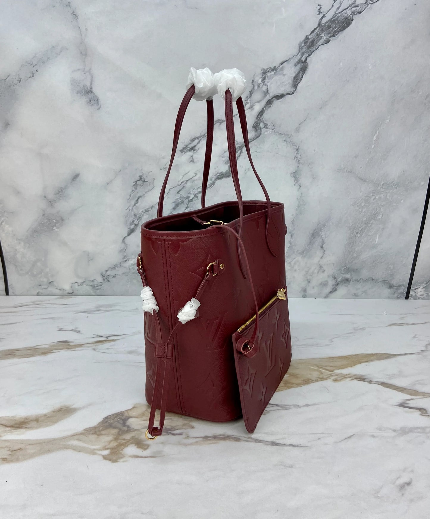 Louis Vuitton Neverfull MM burgundy