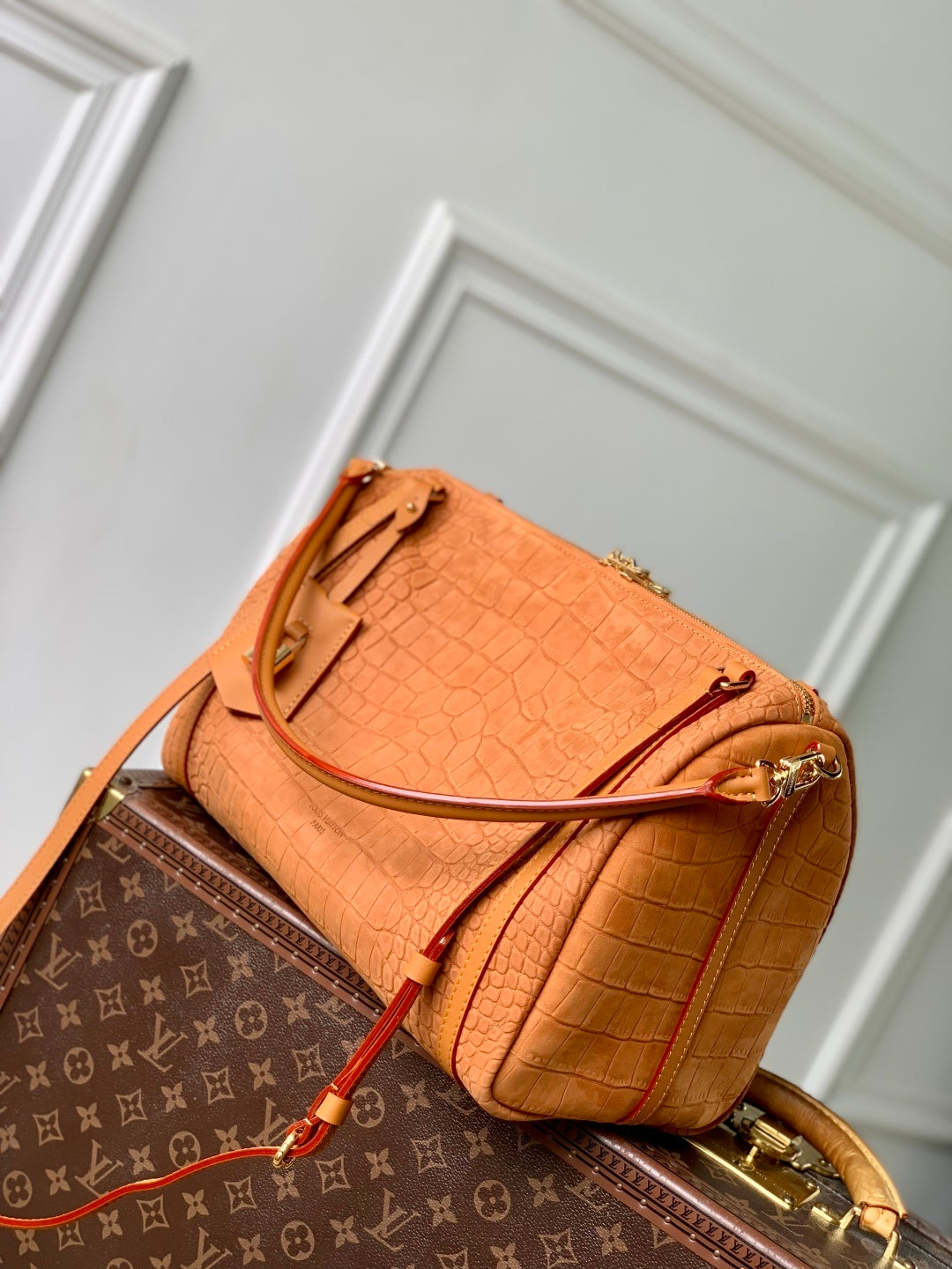 Louis Vuitton Express MM bag