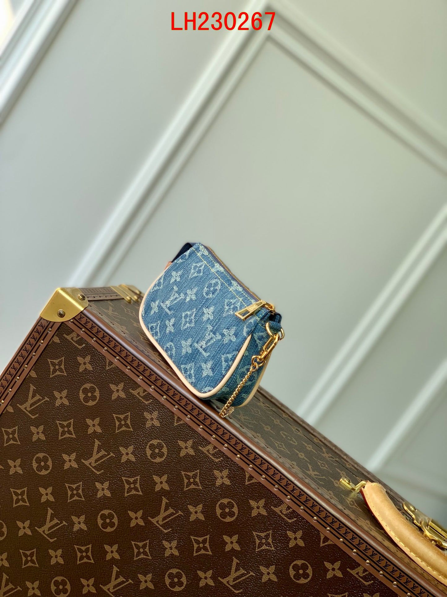 Louis Vuitton Mini Pochette Accessoires Monogram Denim