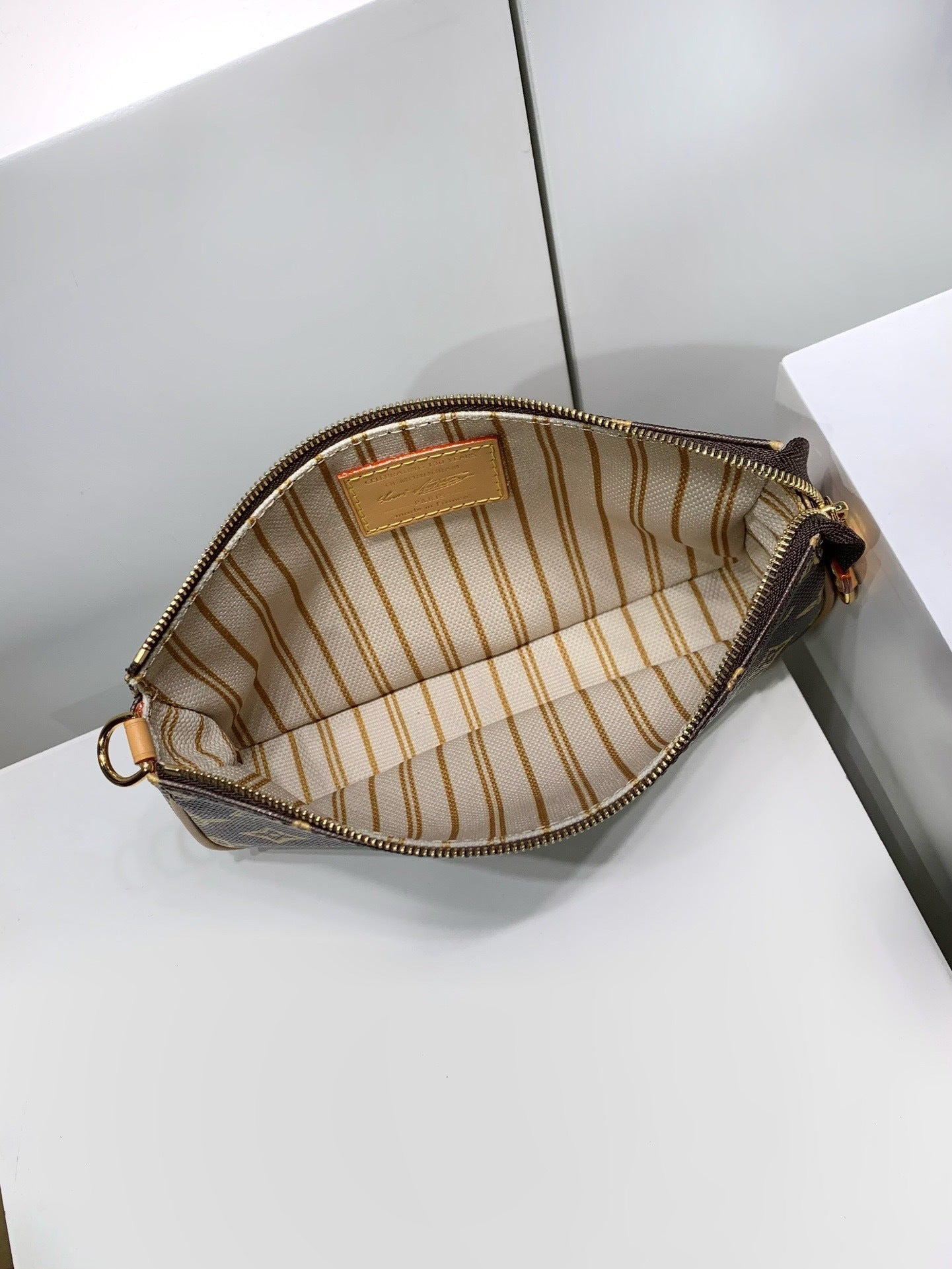 Louis Vuitton Pochette Accessories Monogram Origine canvas