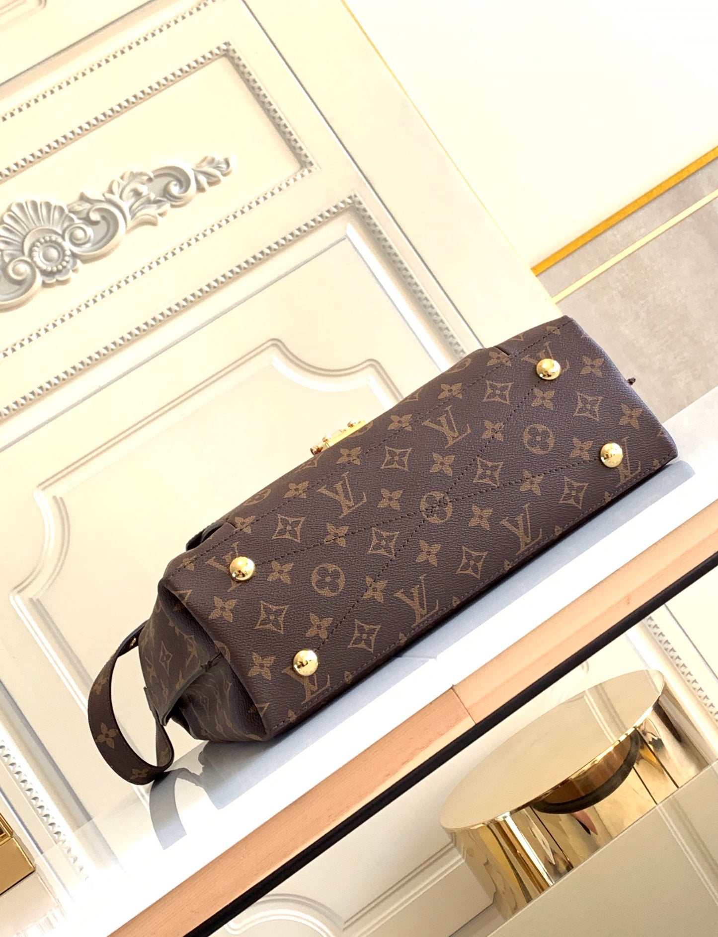 Louis Vuitton Metis Shoulder Bag