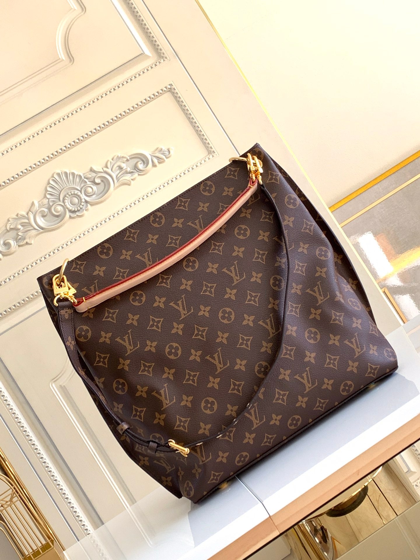 Louis Vuitton Metis Shoulder Bag