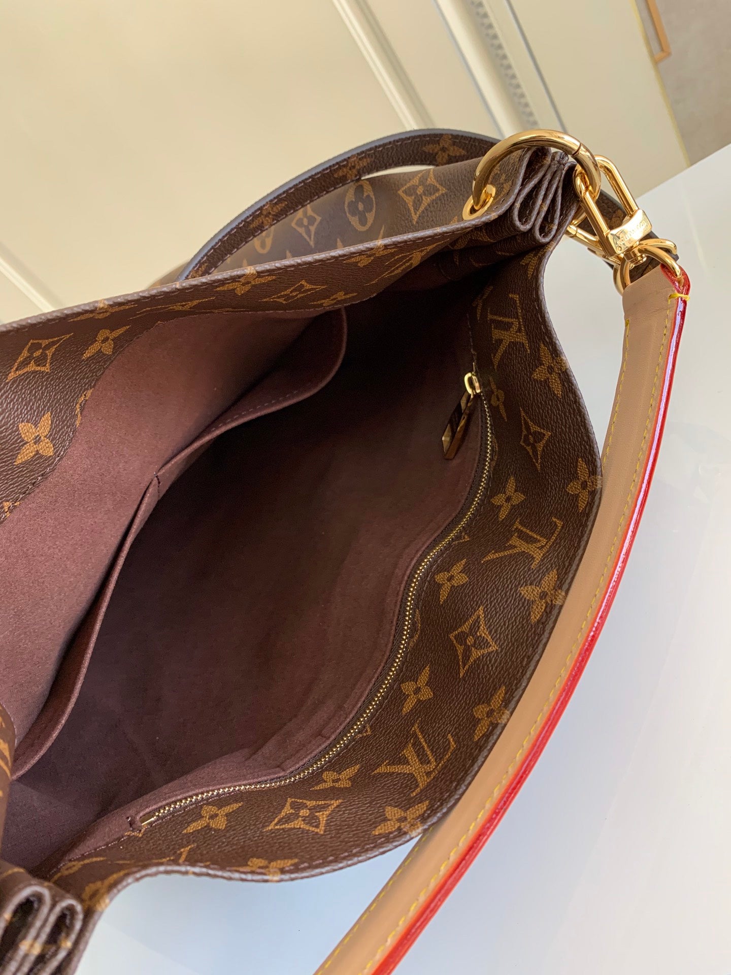 Louis Vuitton Metis Shoulder Bag