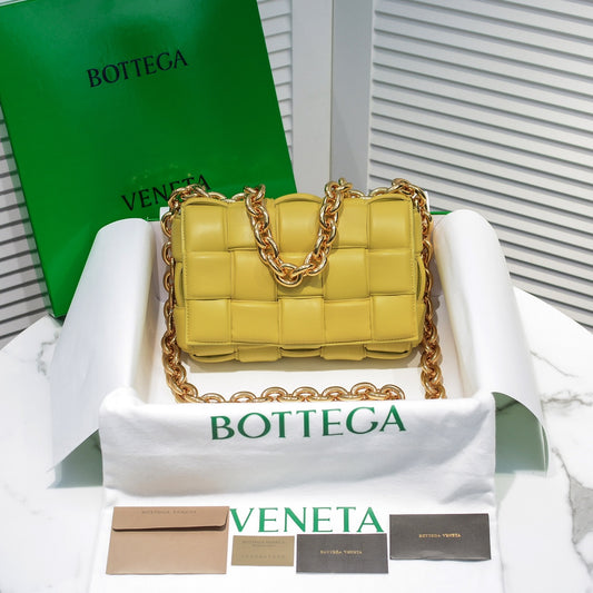 Bottega Veneta Chain Cassette Bag