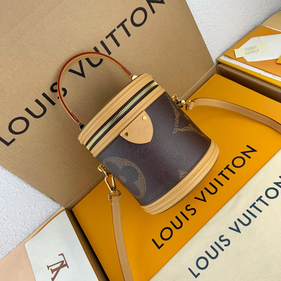 Louis Vuitton Cannes Bag