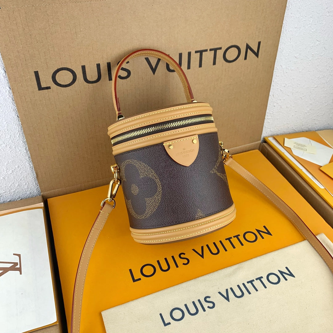 Louis Vuitton Cannes Bag