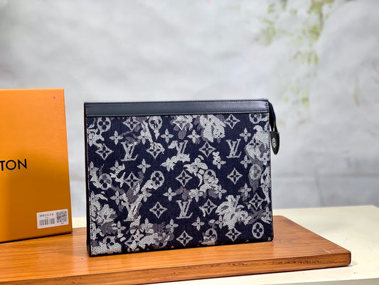 Louis Vuitton Pochette Voyage, Toiletry pouch