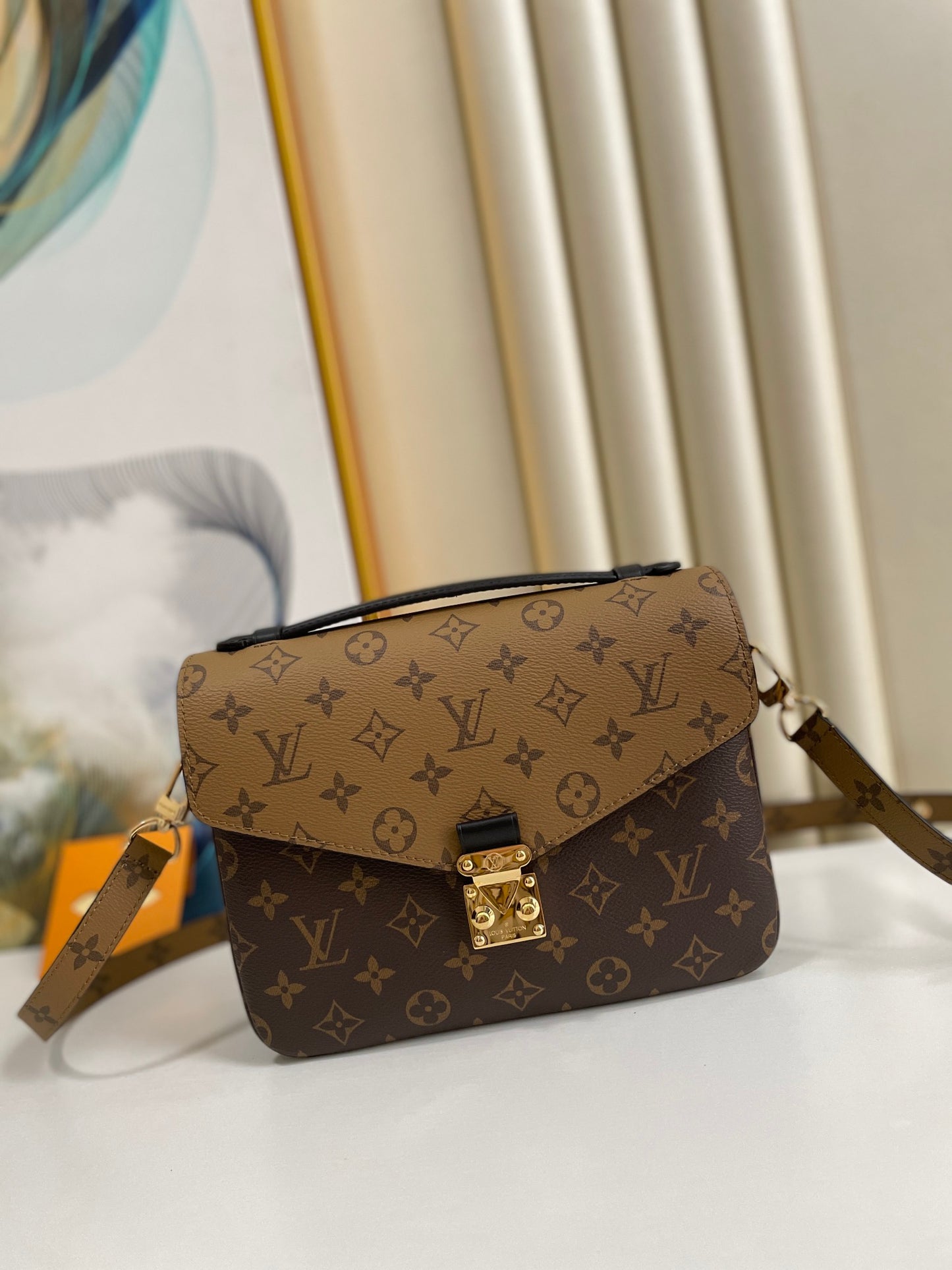 A Review of Louis Vuitton Metis Bag