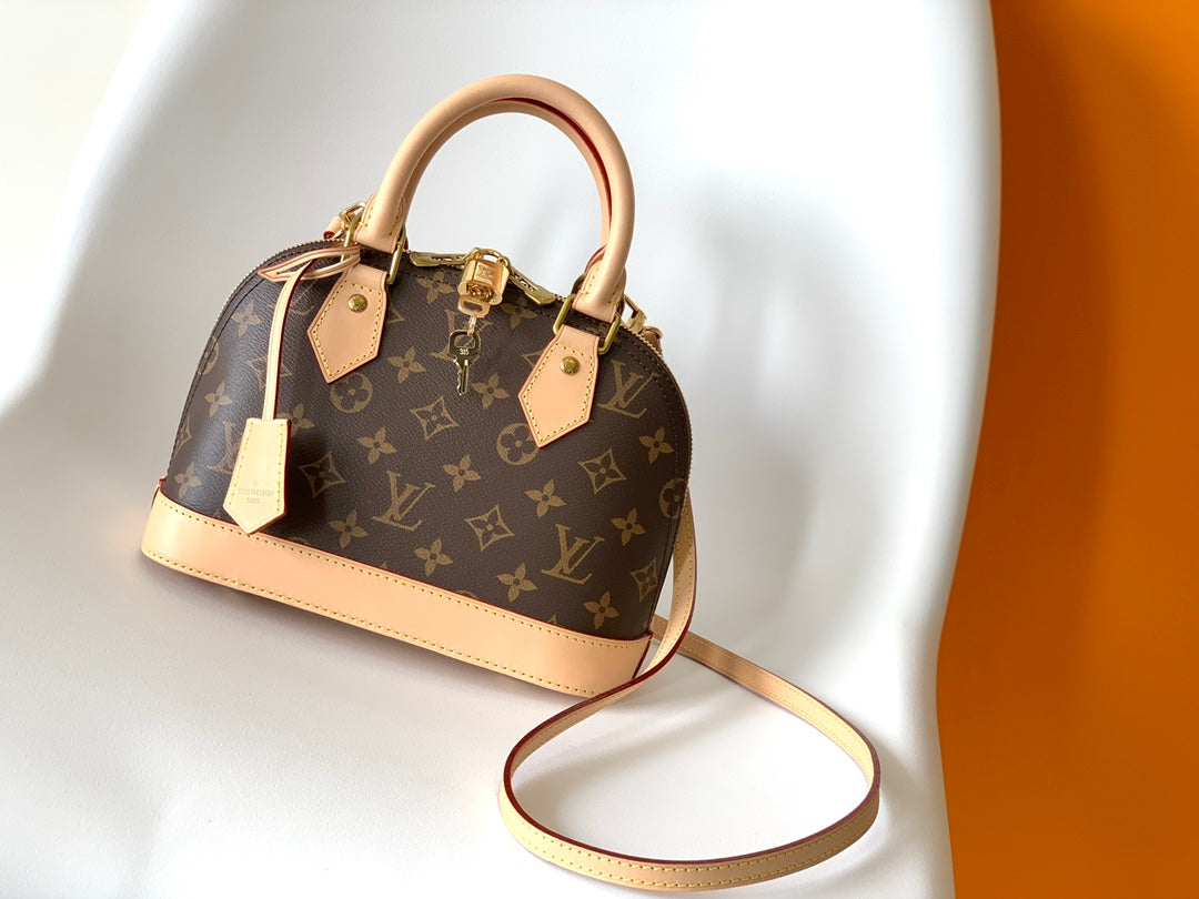 Louis Vuitton Alma BB, PM