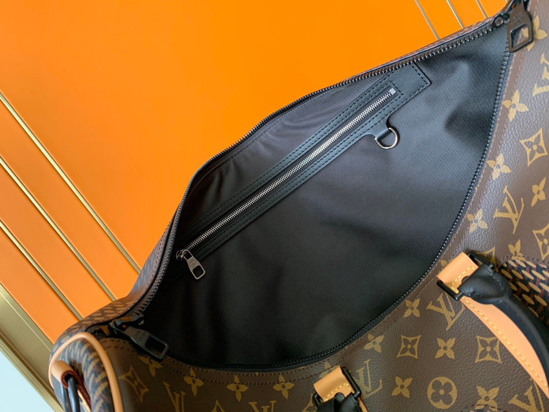 Louis Vuitton Keepall Bandoulière 50