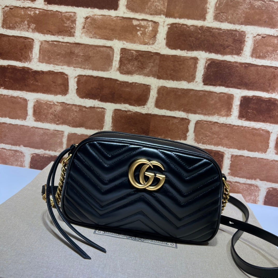 Gucci GG Marmont Small Camera Shoulder Bag