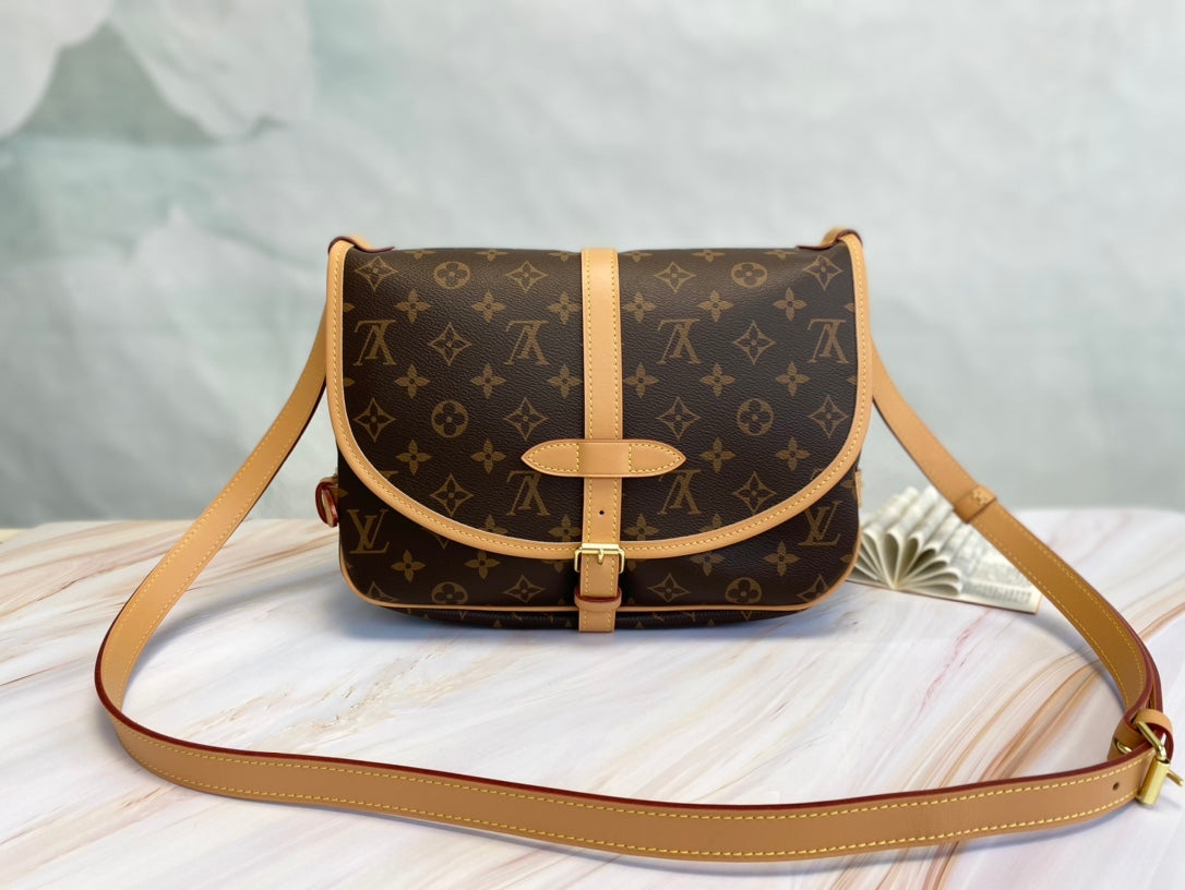 Louis Vuitton Saumur MM bag