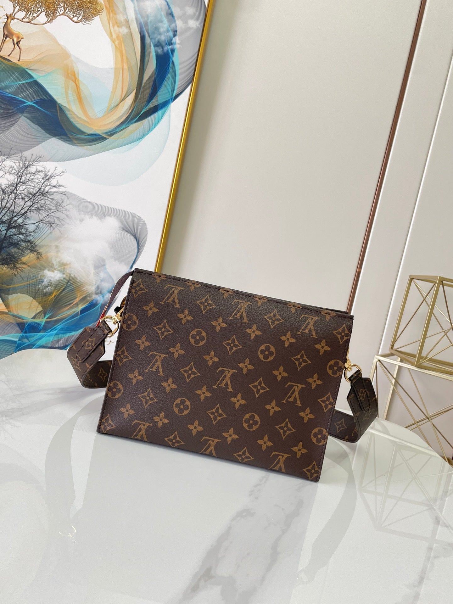 Louis Vuitton Coussin monogram