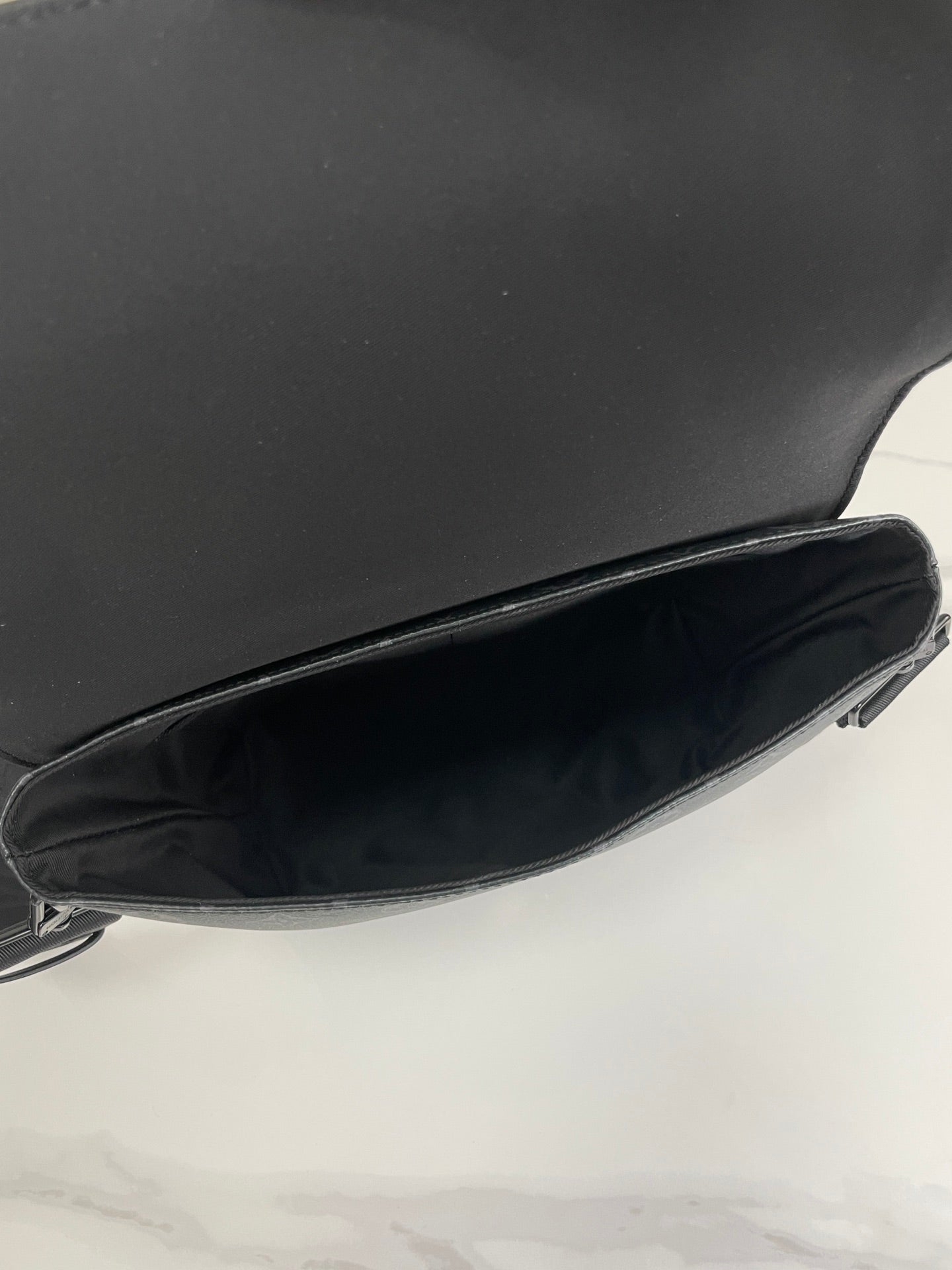 Louis Vuitton Saumur Messenger bag