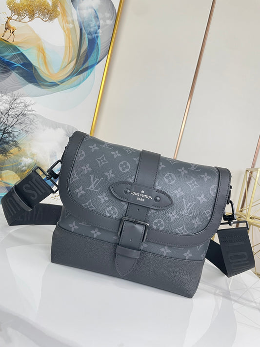 Louis Vuitton Saumur Messenger bag