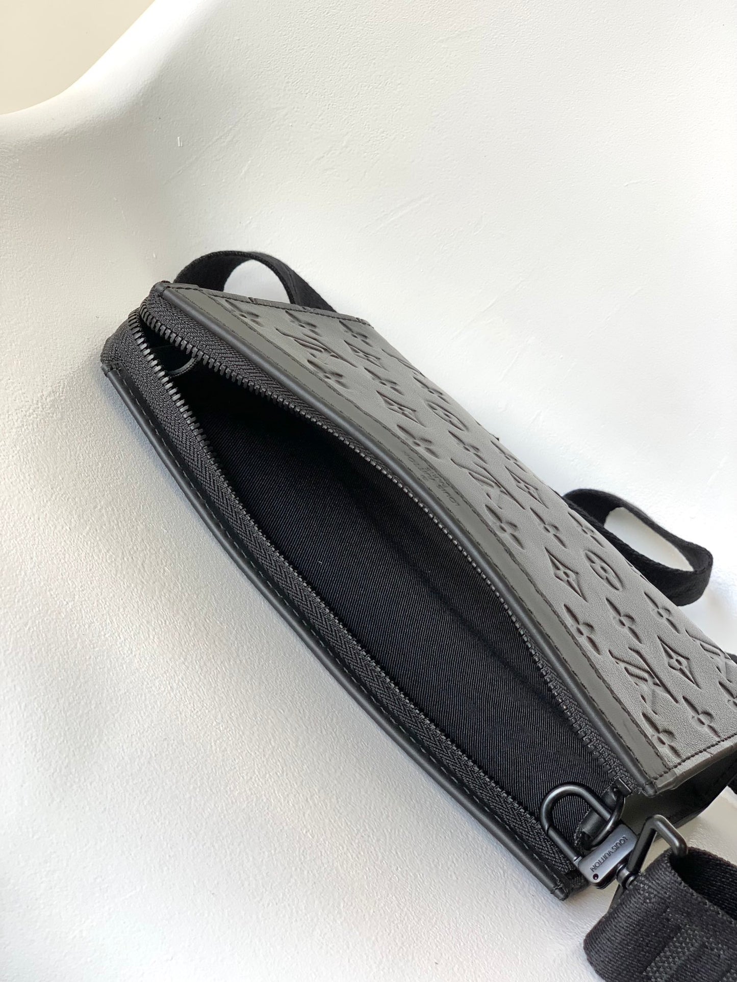 Louis Vuitton Gaston Wearable Wallet