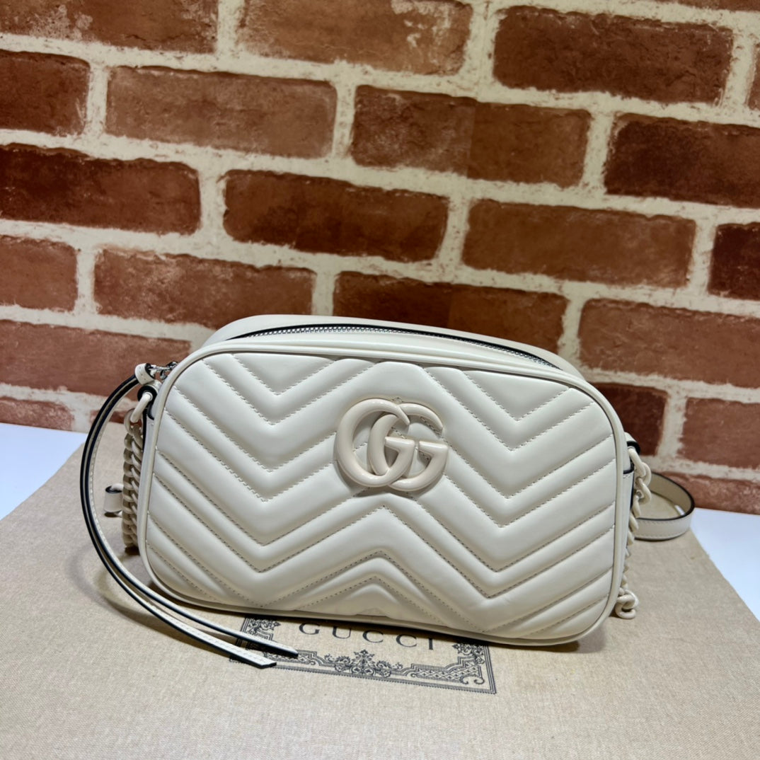 Gucci GG Marmont Small Camera Shoulder Bag