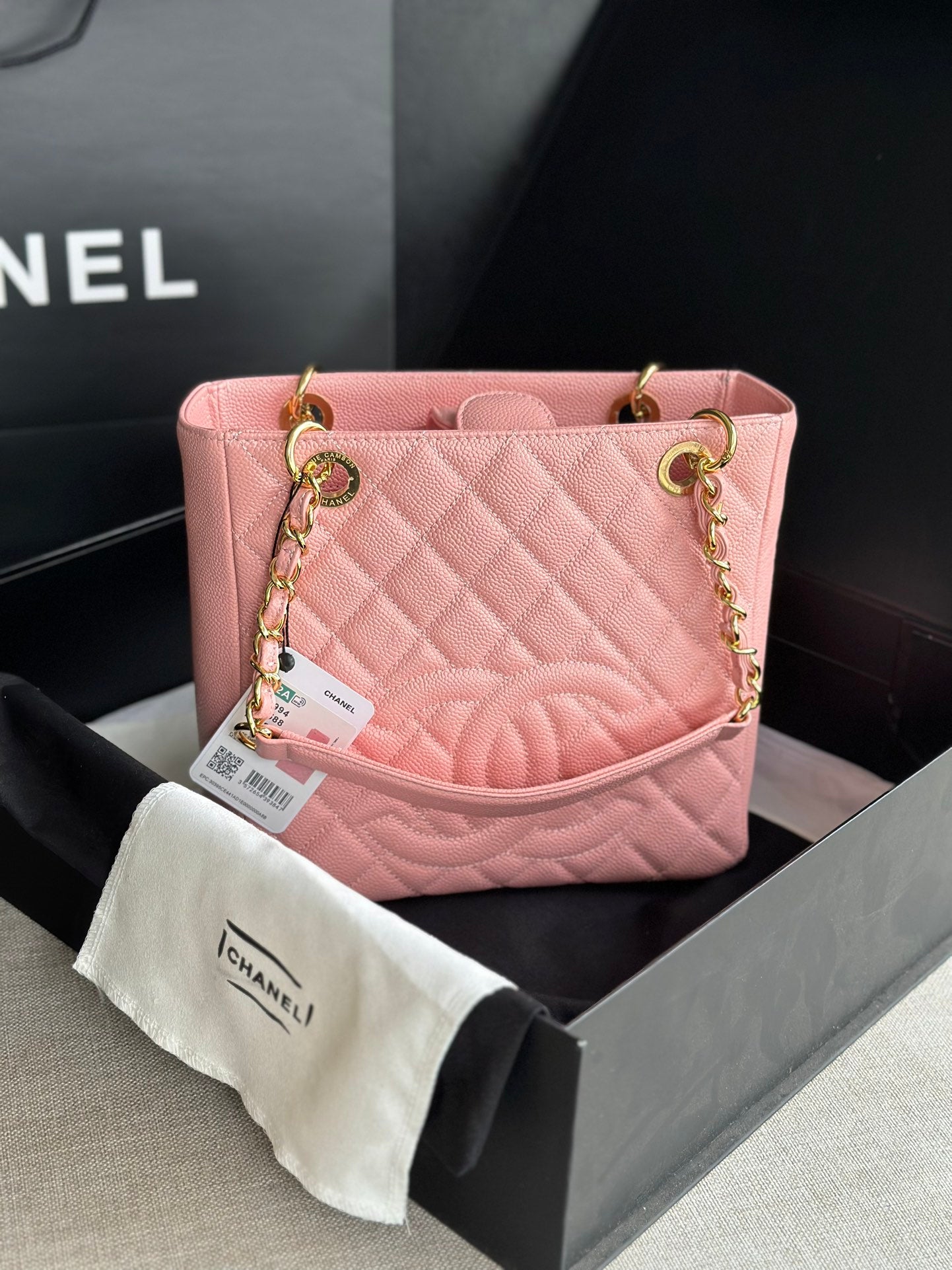Chanel Chain Tote Bag