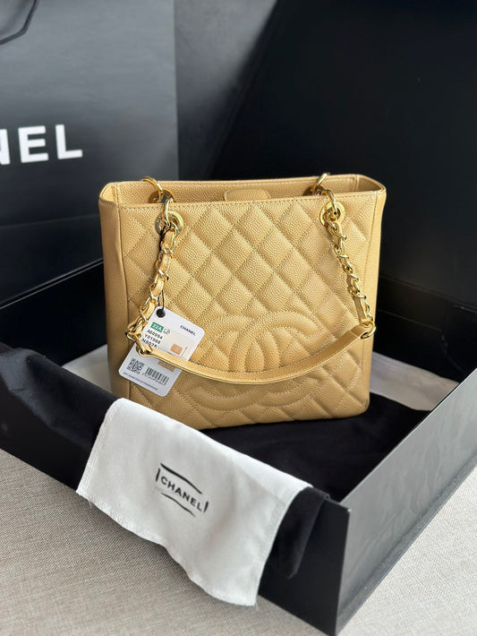 Chanel Chain Tote Bag