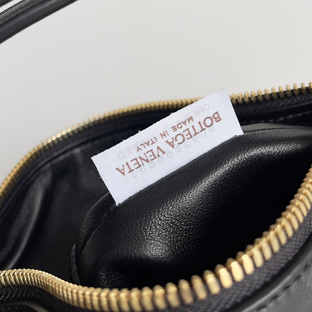 Bottega Veneta Mini Wallace Bag