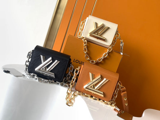 Louis Vuitton Twist Lock XL