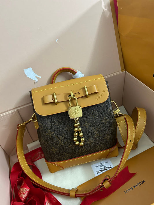 Louis Vuitton Steamer 15 monogram backpack