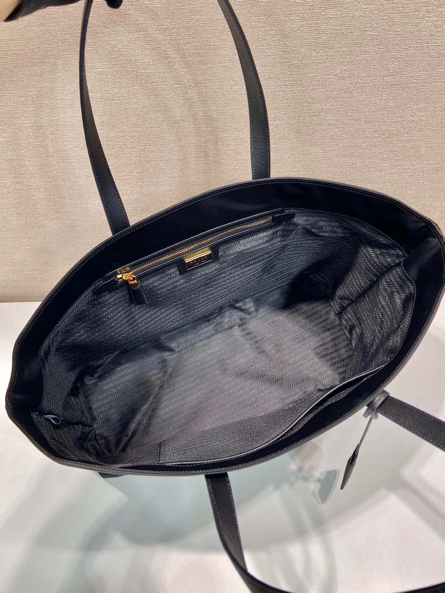 Prada 1978 Large Tote bag