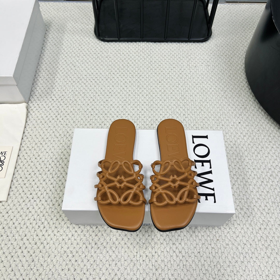 Loewe Slides