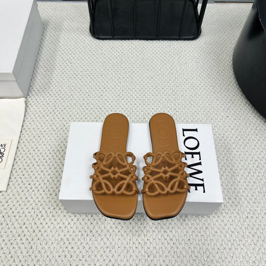 Loewe Slides