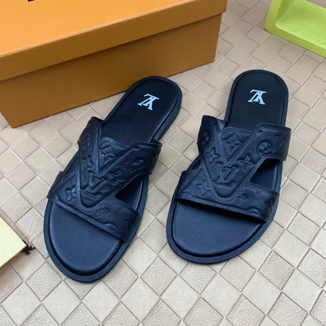 Louis Vuitton Men Slides