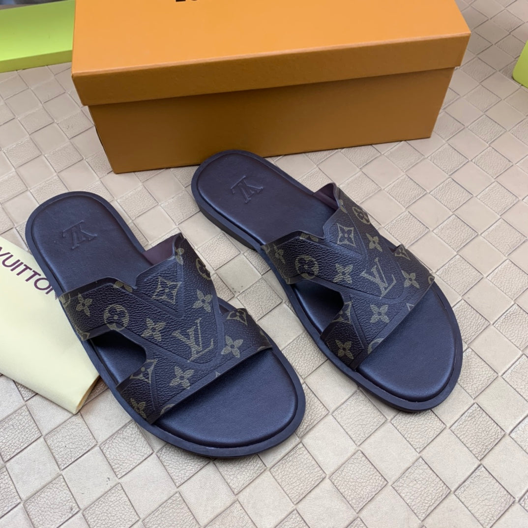 Louis Vuitton Men Slides