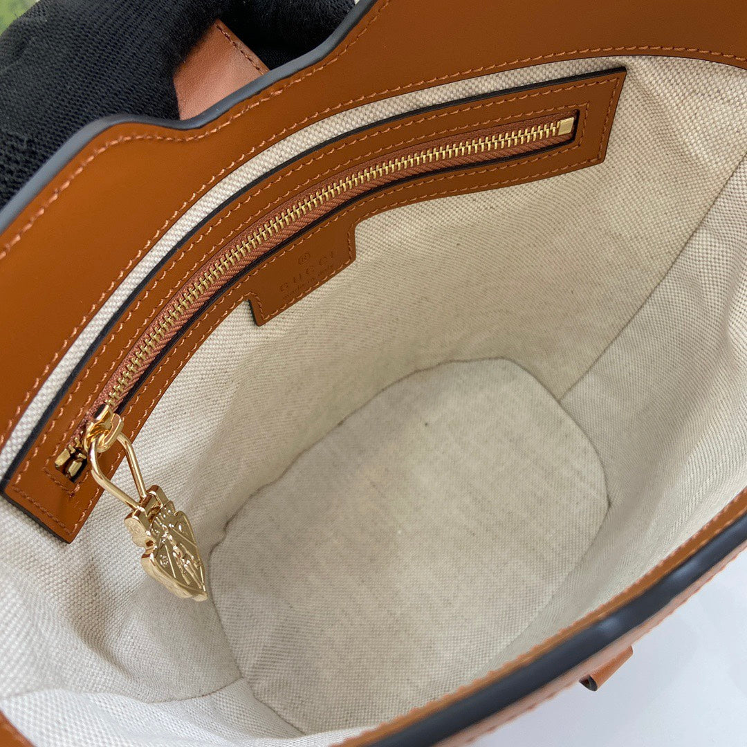 Gucci Mini Bucket bag canvas/leather