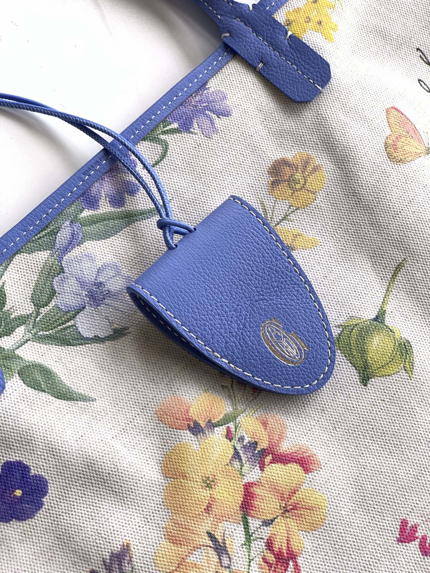 Goyard Anjou Medium Reversible bag