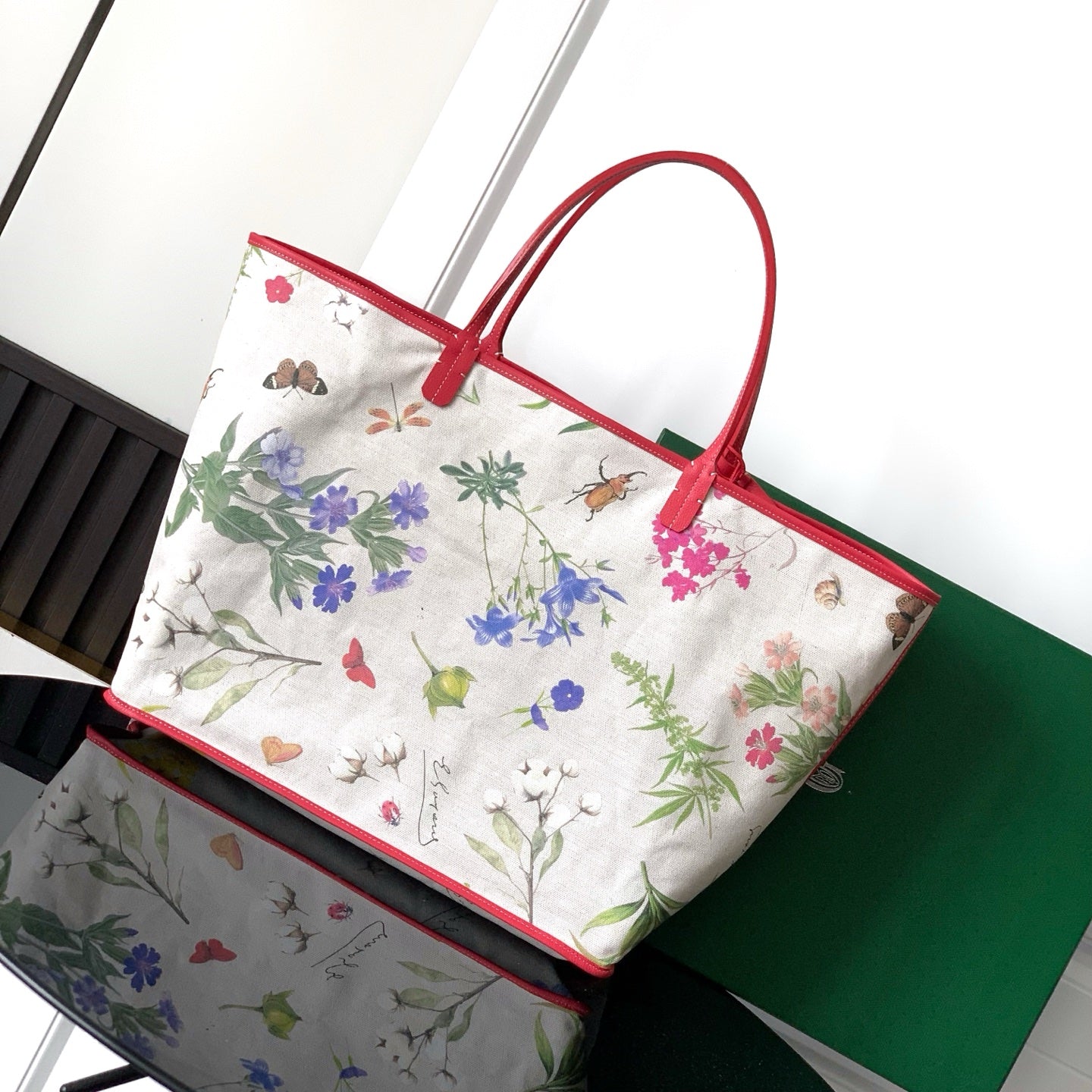 Goyard Anjou Medium Reversible bag