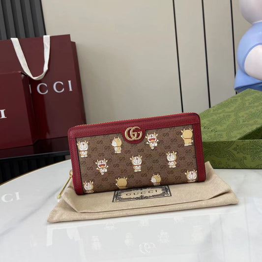 Gucci x Doraemon Zip around wallet
