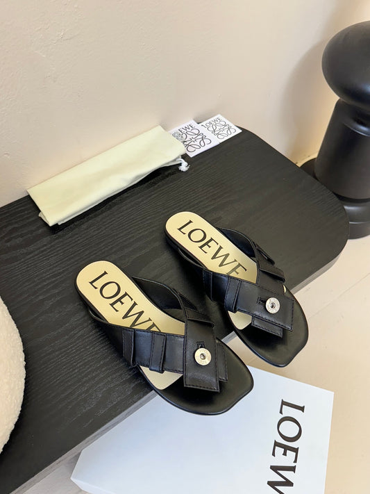 Loewe Slides