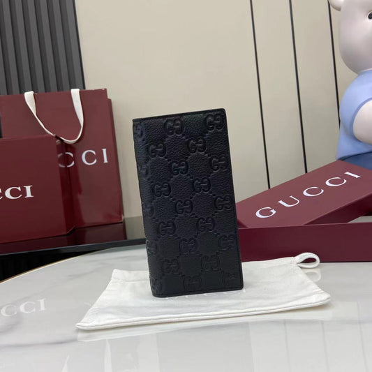 Gucci Imprint long wallet