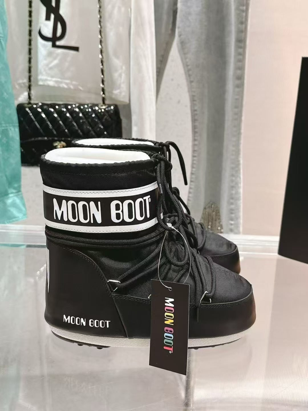 Moon Boot