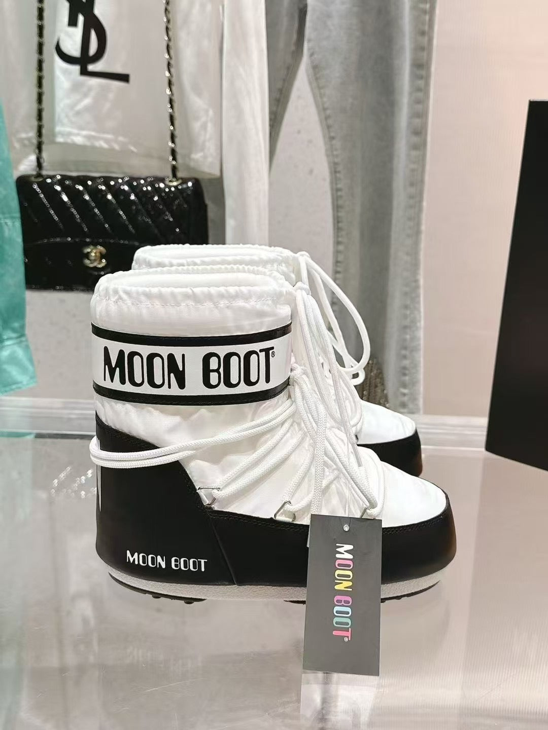 Moon Boot